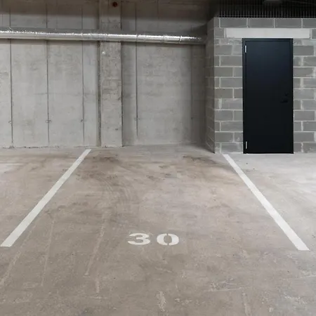 Paernu Verde Apartments * Παρνού